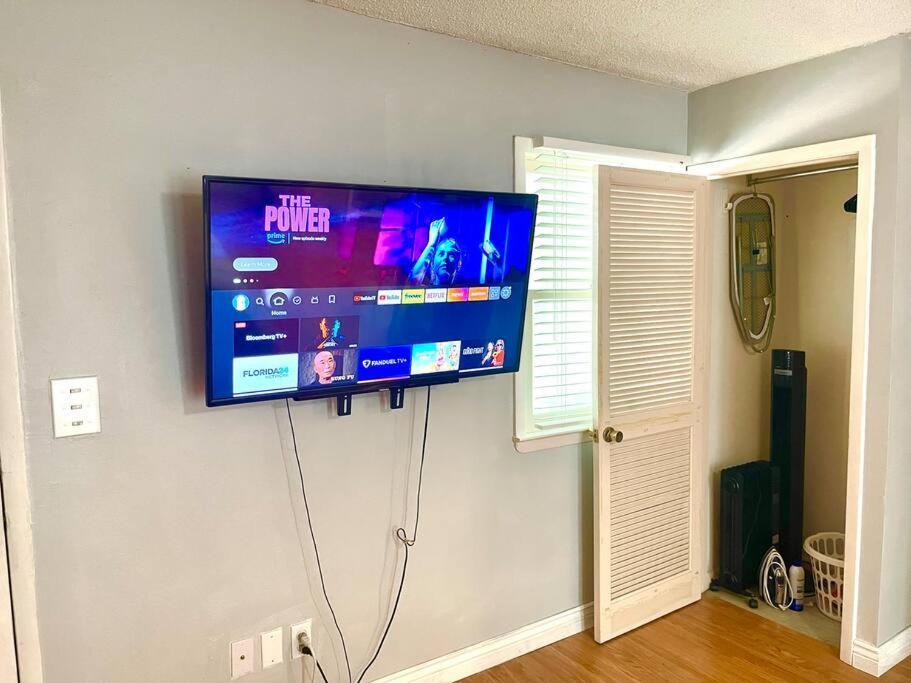 Апартаменты Town & Country Hideaway - 1Br/1Ba, 20 Min Famu/Fsu Таллахасси Экстерьер фото