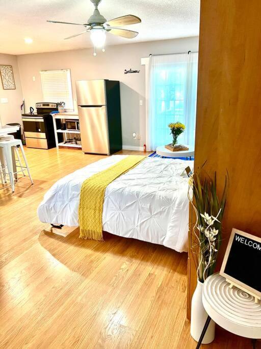Апартаменты Town & Country Hideaway - 1Br/1Ba, 20 Min Famu/Fsu Таллахасси Экстерьер фото